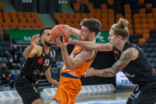 而林高远和 而林高远和