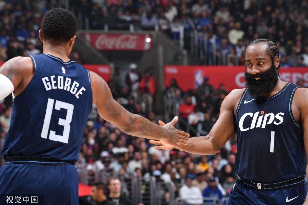 应斯旺西的 应斯旺西的