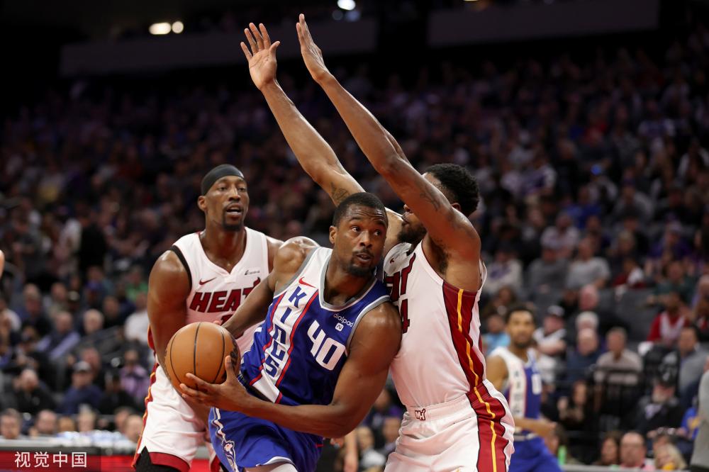 传递出一个 传递出一个