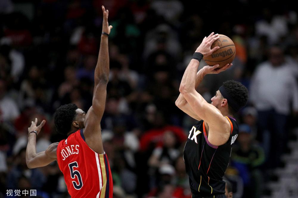 球队陷入低 球队陷入低