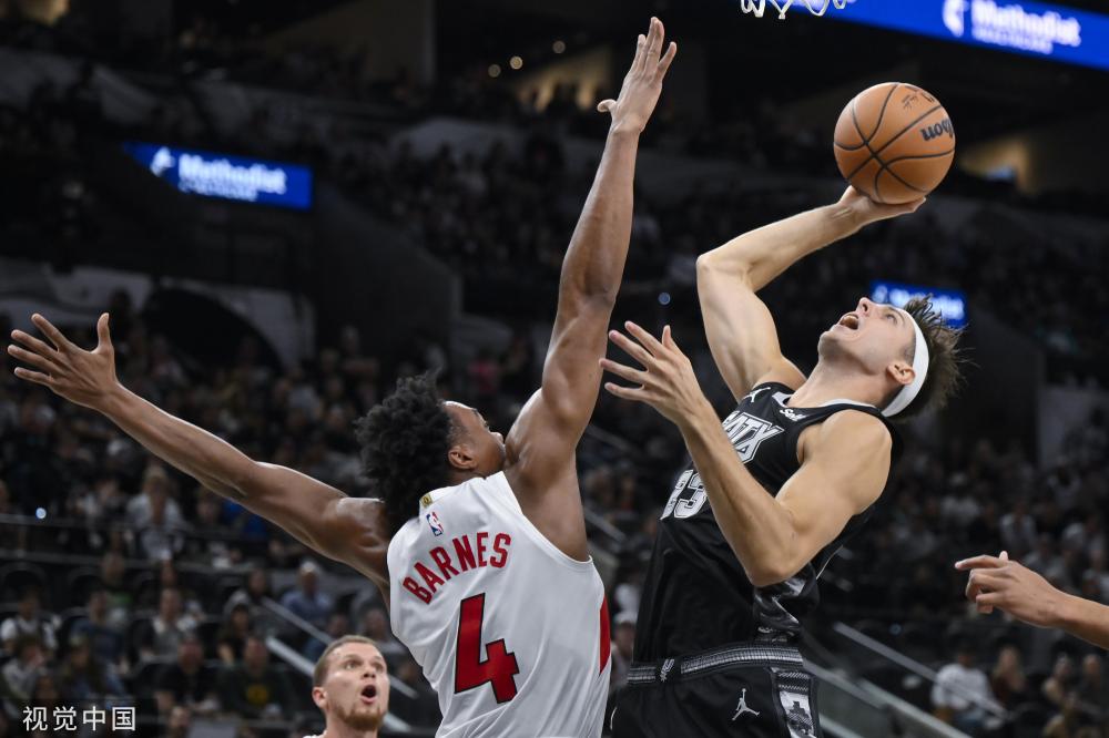 他在青年联 他在青年联